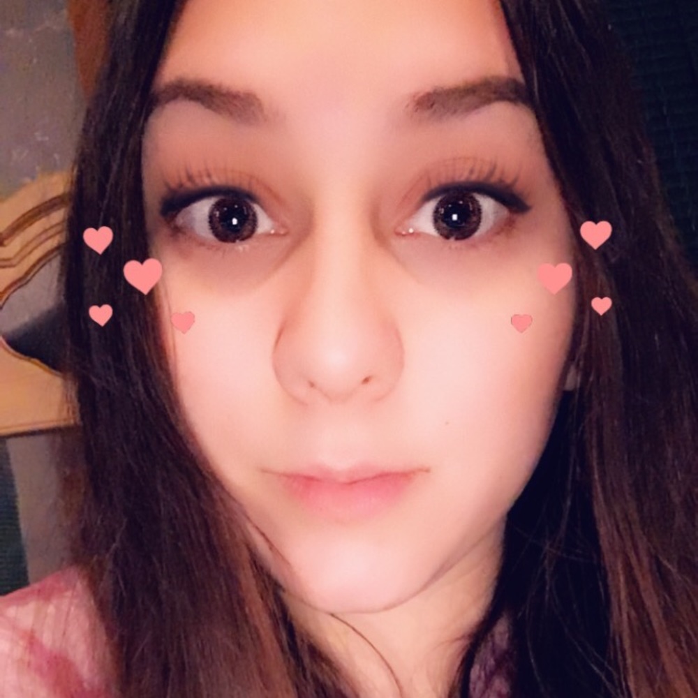 Meet your Posher, Angeleia